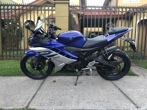 Yamaha r15 (2018)