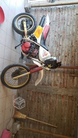 Honda XLR 250 89