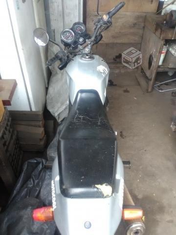 Moto onda Stom 125cc