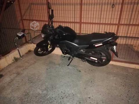 Honda invicta CB 150