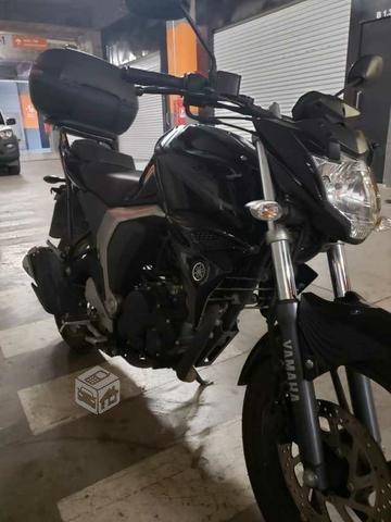 Moto Yamaha fz 2018