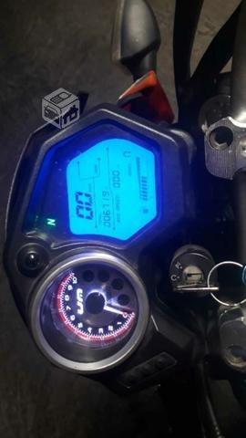 Um xtreet 150r