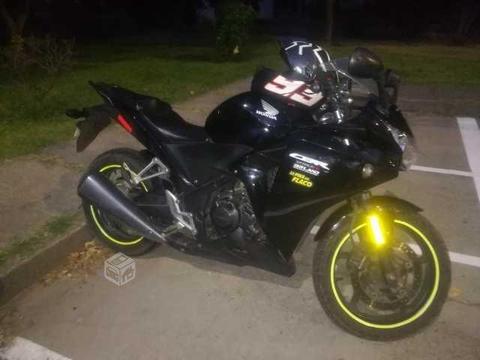 Moto Honda cbr 250