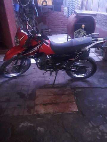 Moto ZONGSHEN 200cc