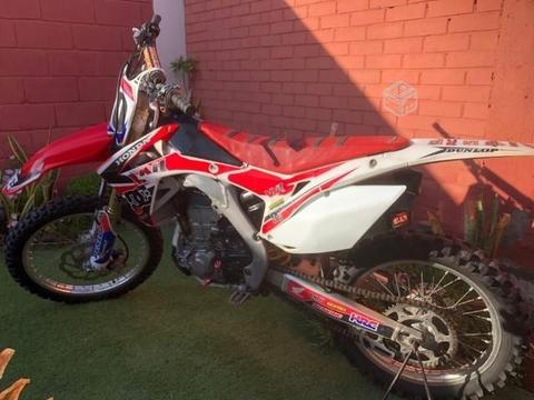 Honda CRF 450 - 2016