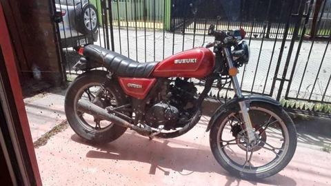 Suzuki GN125