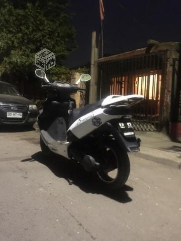 Moto scooter