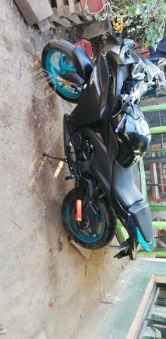 Moto lonci gp250