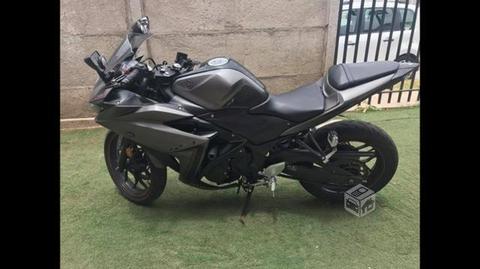 Yamaha r3 grey matte