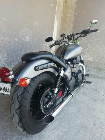 Triumph Speedmaster 2014