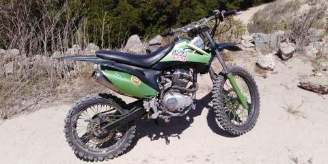 Moto henduro