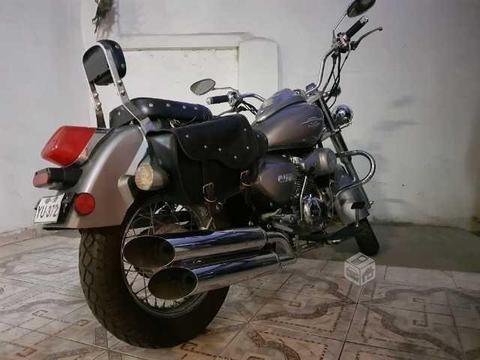 Um renegade moto 200 barata limited edition