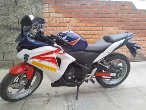 Honda cbr 250 un solo dueño