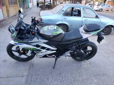 Yamaha R15