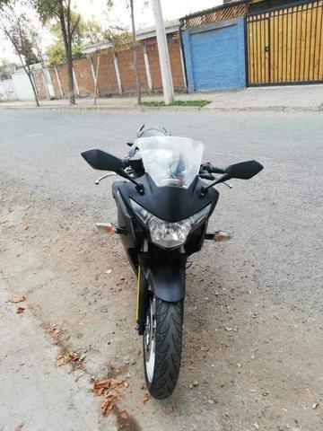 Honda cbr 250r