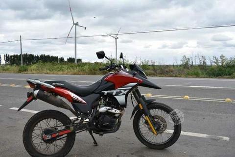 Moto Motorrad TTX 200 año 2014