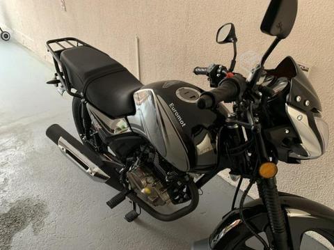 moto Euromot 150 nueva con 140kilometros
