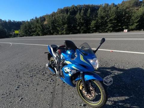 Suzuki gixxer 150 fi sf