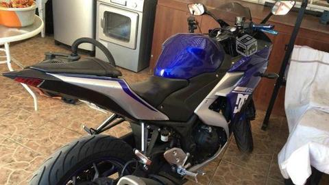 Yamaha r3