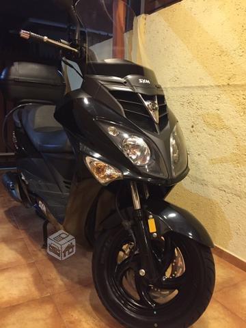Moto Sym 200 cc