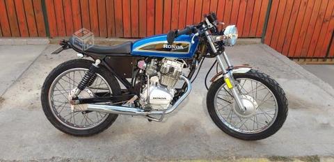 Honda CGl 125 , cafe racer