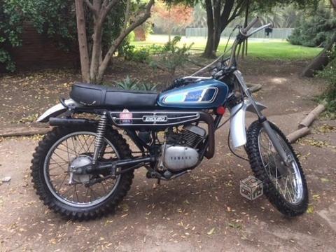 Yamaha enduro 1976 125 cc