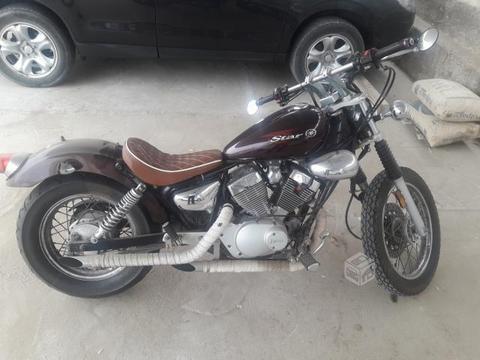 Moto Yamaha Vstar250