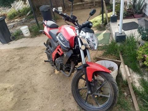 Um Xtreet 180 POR APURO