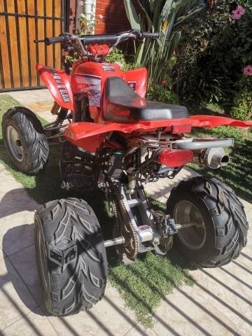 Oportunidad cuatrimoto 250cc seminueva