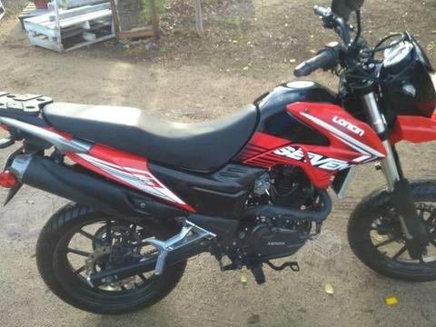 Moto loncin 250