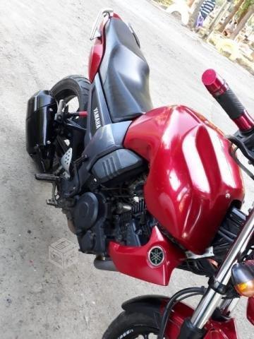 Moto yamaha de 150cc año 2013