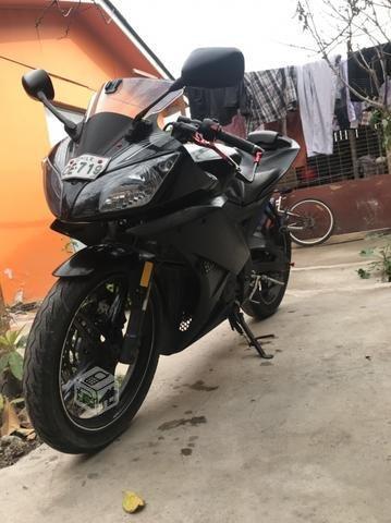 Yamaha R15