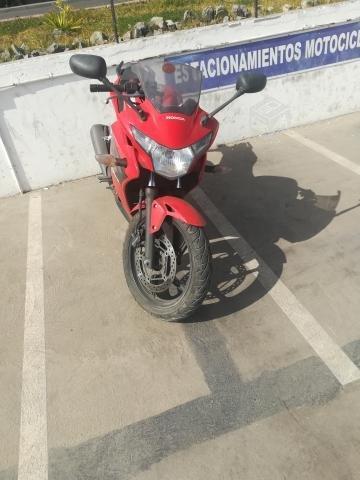 Honda cbr 250