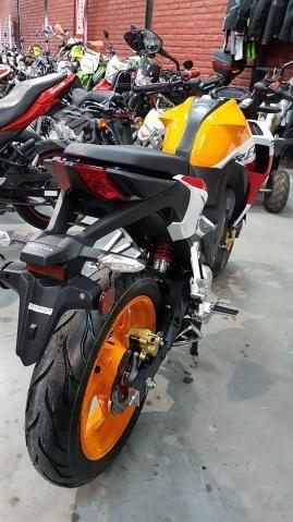 Honda cb 190 Repsol. Extremoto el Belloto