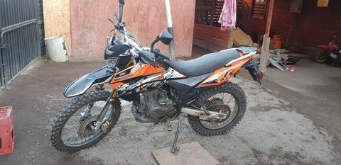 Moto um dsr 250cc