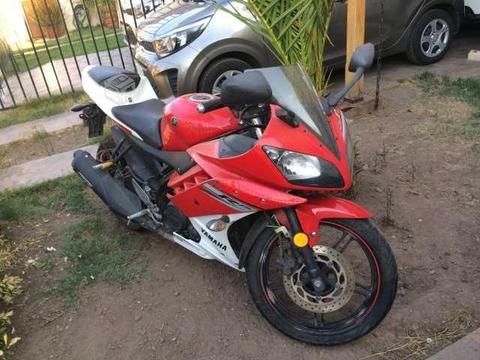 Yamaha R15