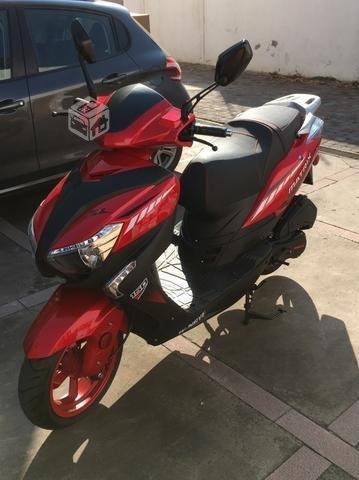 Moto Scooter 150cc