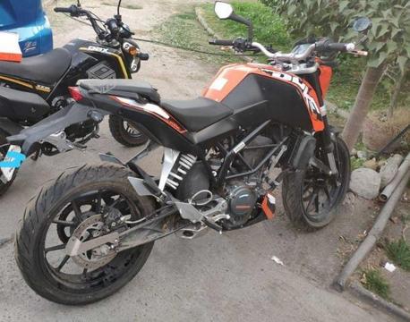 Ktm duke 200