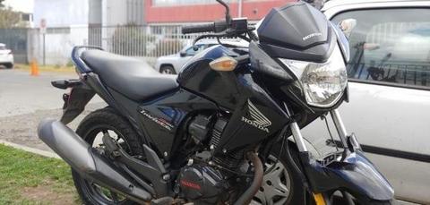 Moto honda invicta