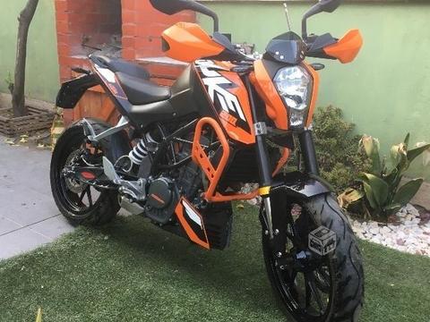 Ktm duke 200