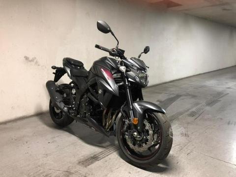 Suzuki GSX-5750