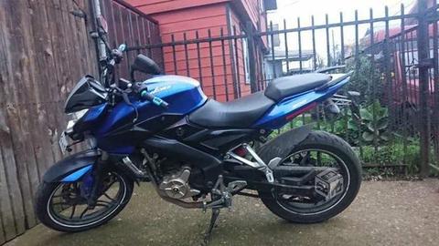 Bajaj Pulsar ns 200