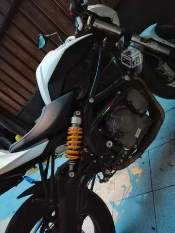 Moto Benelli tnt 600s