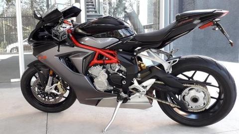 Espectacular MV AGUSTA F3 675 año 2015