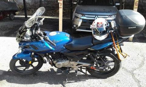 Bajaj Pulsar 220FF, joyita 2013, único dueño