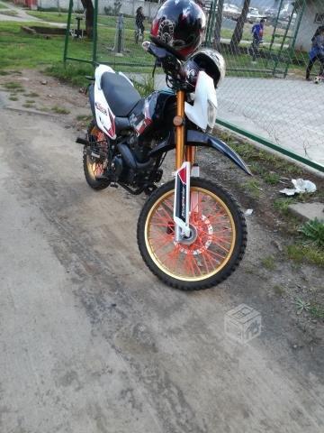 Moto Motomel Skua pro 250