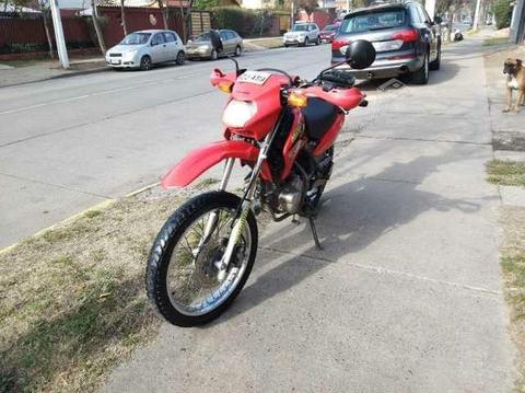 Moto Honda XR 125 2011