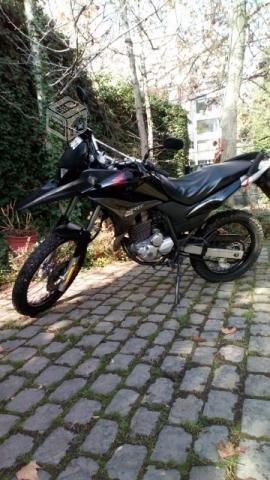 Moto xre300 honda permuto