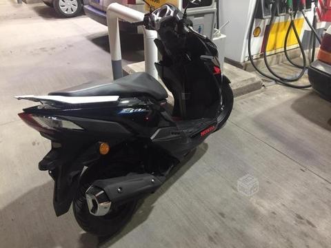 Scooter Honda Elite