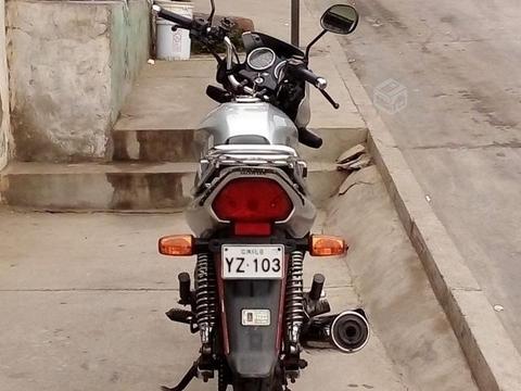 Moto honda ston 125